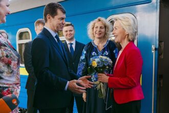 Von der Leyen in Kyiv to talk drones and EU accession with Zelenskyy