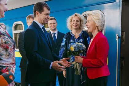 Von der Leyen in Kyiv to talk drones and EU accession with Zelenskyy