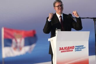 Commission renews pressure to open new accession cluster with Serbia