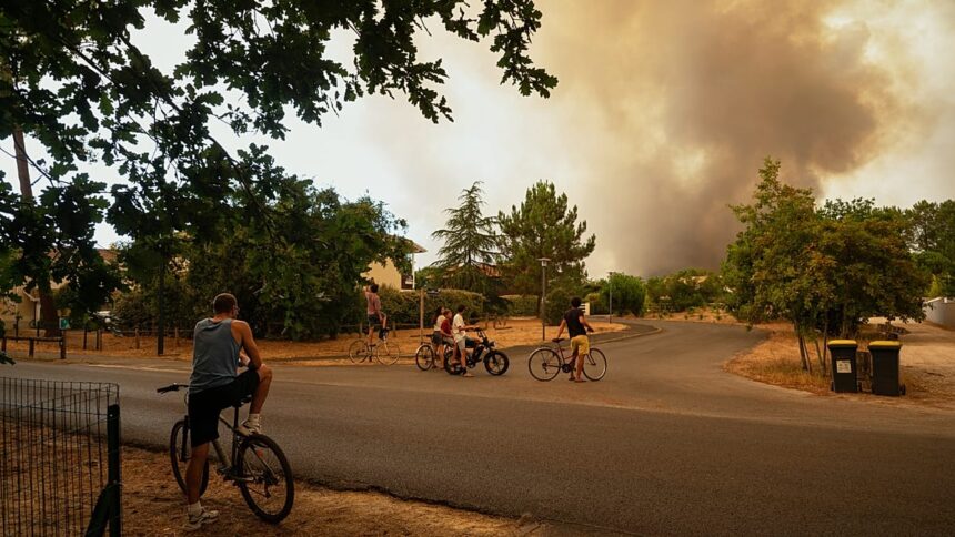 More than 220,000 now evacuated in southwestern France amid wildfires