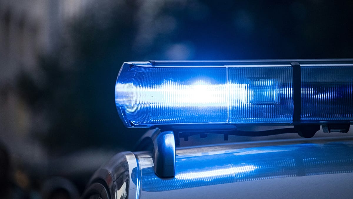 Police surround Berlin supermarket after woman taken hostage