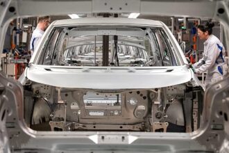 EU car industry clashes over strategy to fight Chinese competitors