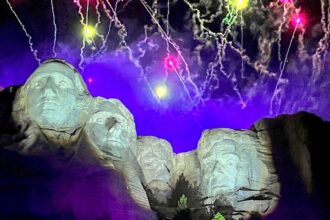 Trump’s Mount Rushmore address features 28 minutes of iconic words, 23 minutes of dazzling light, fireworks