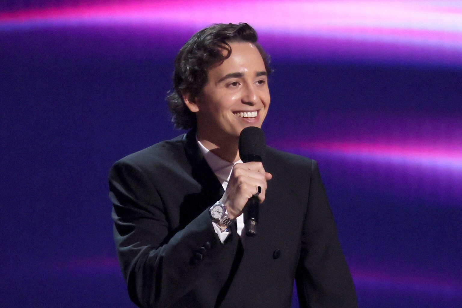 Marcello Hernández roasts Jake Paul, Tiger Woods and Bill Belichick in ESPYS monologue