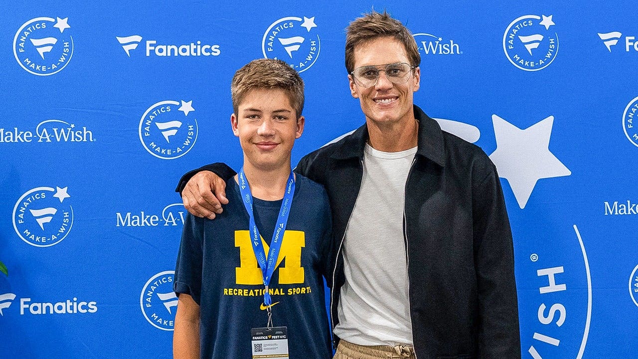 Tom Brady draws inspiration after meeting with Make-A-Wish teen heart transplant recipient at Fanatics Fest