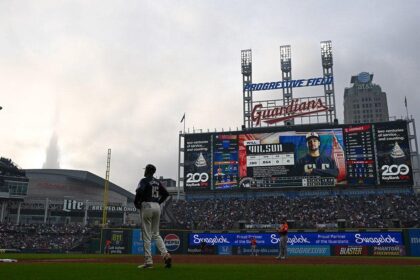 Poor air quality due to wildfires forces logisitcal changes at several MLB games, including postponement