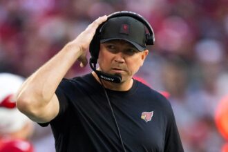 Commanders fire tight ends coach Ben Steele following DWI arrest last month
