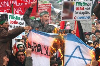 Critics say Turkey’s verbal attacks on Israel have crossed into antisemitism