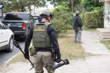 Deputy US Marshal gunned down while serving arrest warrant in Louisiana