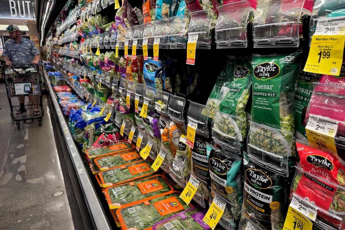 FDA says Taylor Farms had false positive after test pinned ‘explosive diarrhea’ parasite on Taco Bell lettuce supplier