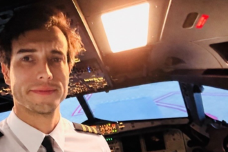 Argentinian flight instructor jumps to death from plane, 22-year-old student forced to land alone