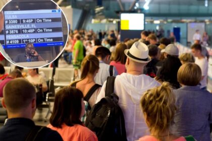 Airline offers flyers jaw-dropping prize to give up seats on overbooked flight: ‘I’d be up there in five seconds’
