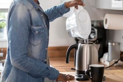2 Very Good Reasons to Use Filtered Water for Brewing Coffee, According to an Expert