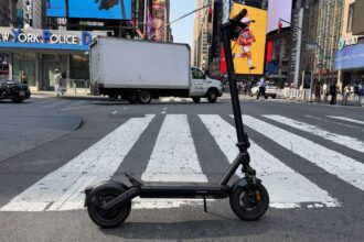 VMAX VX2 Hub Review: A Single Motor With Dual-Motor Punch