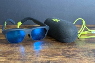 Xreal’s New 9 Display Glasses Might Be My Budget Favorites, but I Miss the Extras