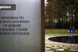 Sinti and Roma: The genocide Europe struggles to remember
