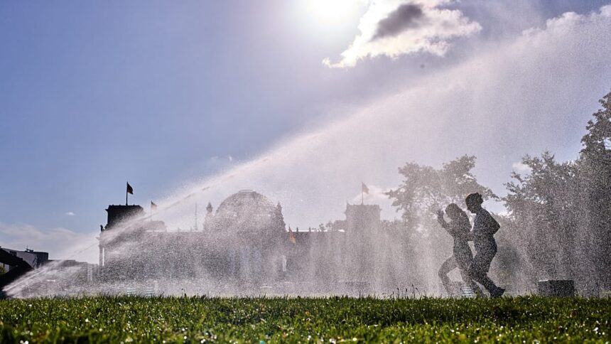 Germany reports record 14,000 heat-related deaths this summer