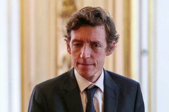 France to survey 10 million pupils on sexual violence