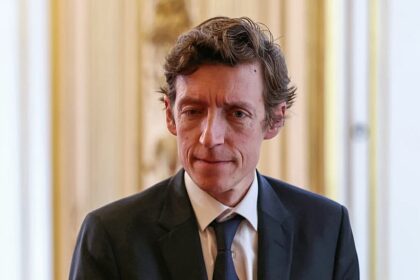 France to survey 10 million pupils on sexual violence