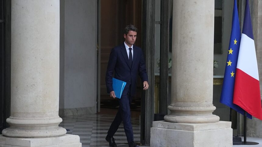 Fake videos target French presidential election candidates