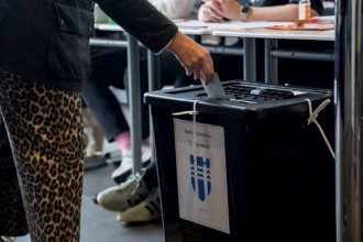 Iceland’s EU referendum sees high preliminary voter turnout