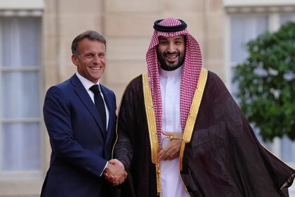 Saudi Arabia to pump €6B into building three theme parks near Paris