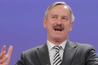 Metsola pays tribute to EU ex-Commissioner Siim Kallas, Kaja’s father