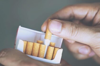 Can the EU ban smoking? Commission rewrites next generation rules
