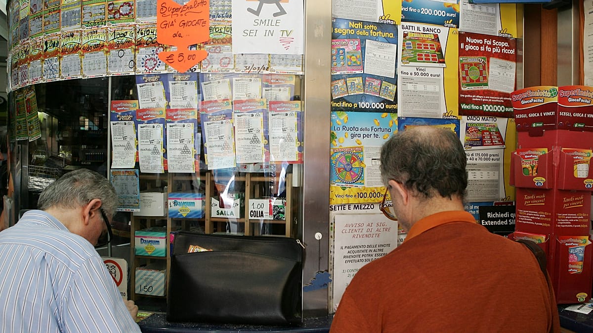 €1 million lottery ticket recovered among 6 tonnes of rubbish in Italy