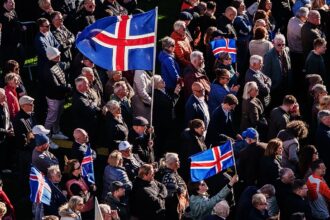 Iceland goes to the polls in high-stakes EU referendum