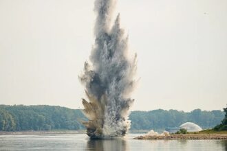 Record low Danube levels prompt governments to take emergency action