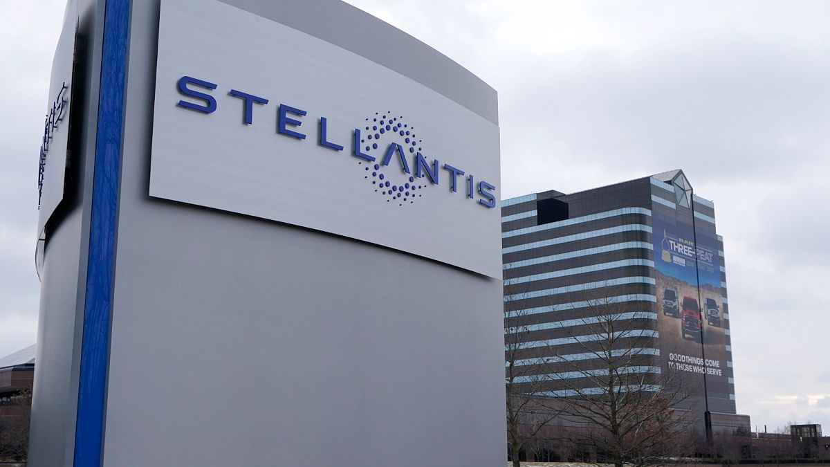 Stellantis recalls 955,000 cars: new setback for group’s credibility