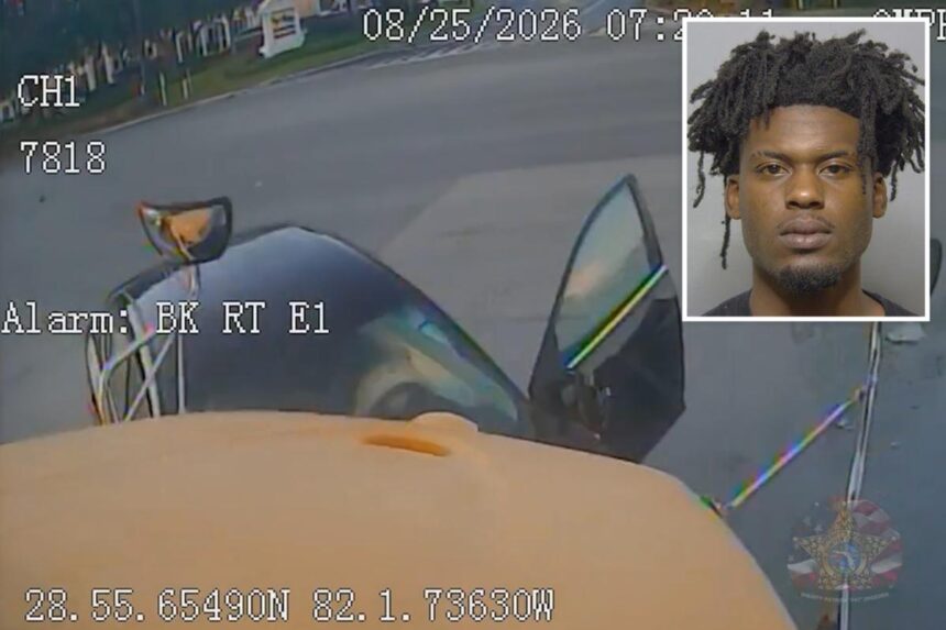 Florida driver fleeing traffic stop slams head-on into school bus carrying 19 children, then runs from scene