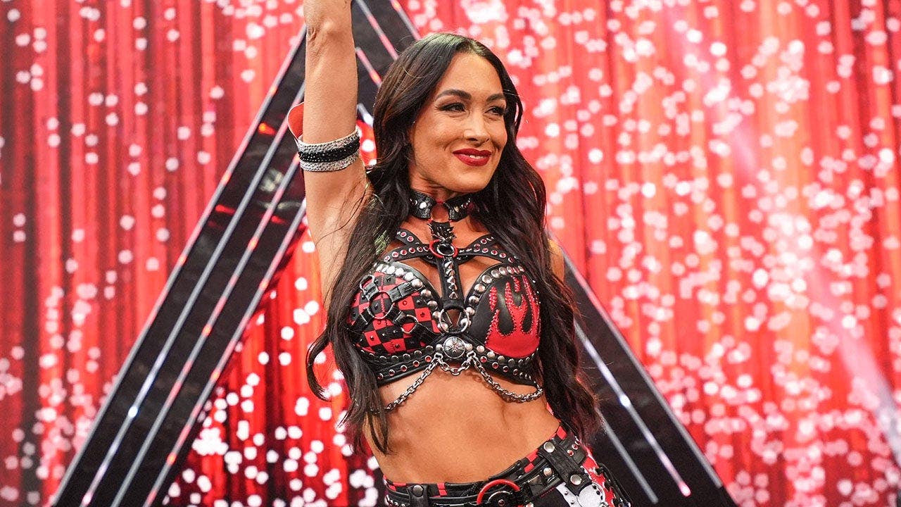 WWE star Brie Bella ‘in a lot of pain’ following injury at SummerSlam, sister says