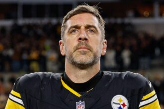 Aaron Rodgers eviscerates Anthony Fauci after pleading the Fifth at Senate hearing: ‘Absolute criminal’