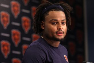 Bears M free agent signing gets emotional after knee injury, but diagnosis brings sigh of relief