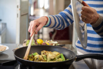 10 Handy Kitchen Tools That Will Keep You on Top of Your Wellness Goals