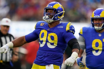 Aaron Donald takes major step toward Los Angeles Rams return; decision expected soon