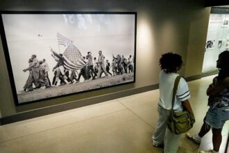 Great-grandson of slaves has warning about Smithsonian’s anti-American ‘indoctrination’ and more top headlines