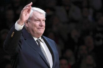 Basketball Hall of Famer Don Nelson dead at 86