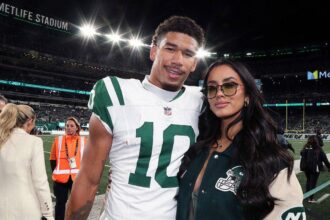NFL receiver splits with fiancée, former Miss Peru, after sending wedding invites: report