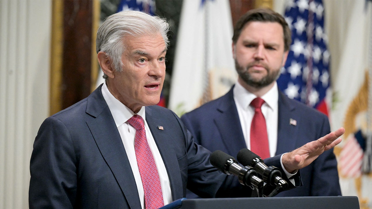 Trump admin blocks more than .6B in potentially improper Medicare lab payments, agency says