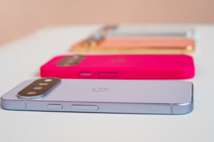 Google’s Pixel Phones Are Getting a Tap-to-Share Feature for Contact Info and More