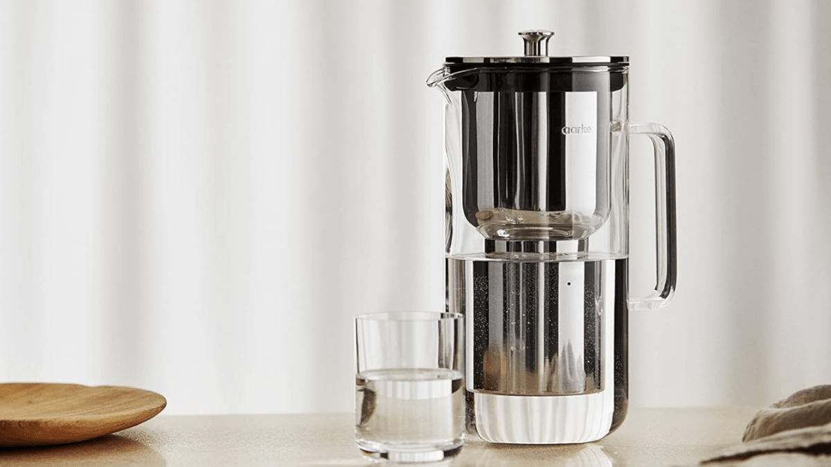 aarke water filter pitcher