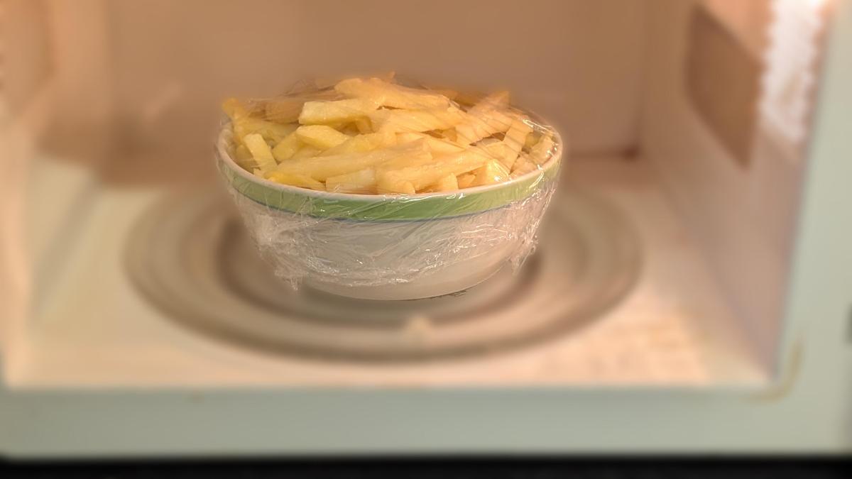 fries in bowl in microwave