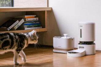 Pets Left in a Ruff Spot After Automatic Feeders Go Down