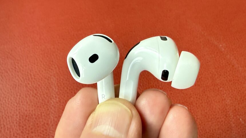Video Found in MacOS Shows Apple’s Rumored Camera-Equipped AirPods in Action