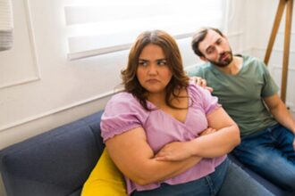 Dear Abby: My boyfriend’s family lies have me contemplating to get them to tell the truth