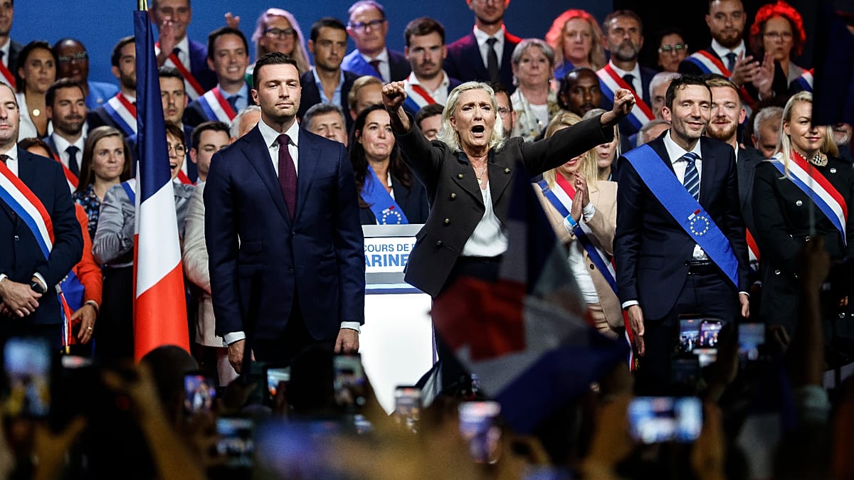 Le Pen vows to prioritise French citizens in first campaign speech