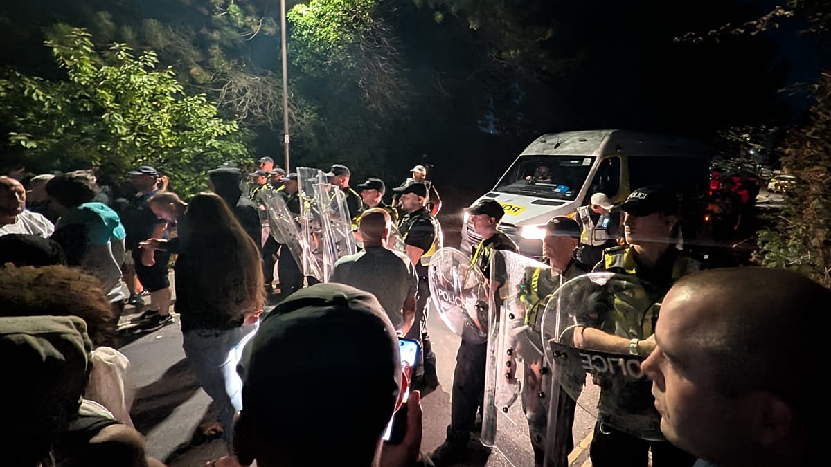 Anti-migrant protests are ‘wake-up call’ for UK government
